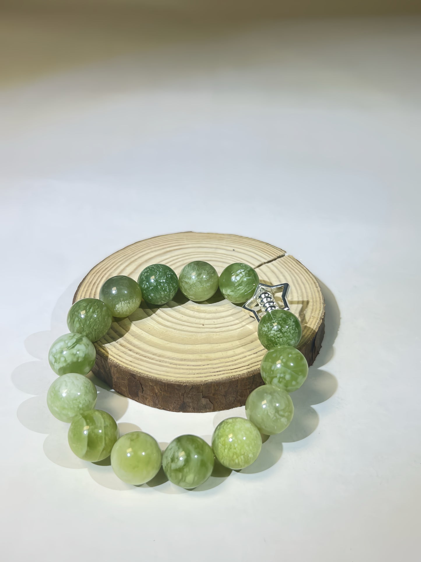 Handmade Xiuyan Jade Star Hollow-Out Bracelet – Adjustable Natural Stone Spiritual Jewelry