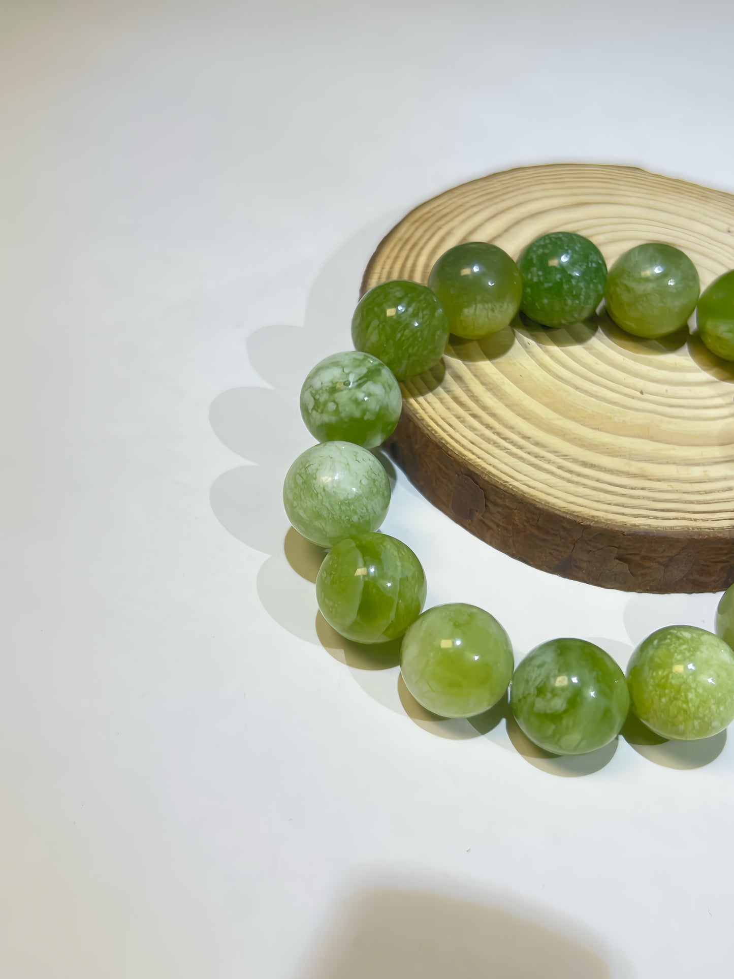 Handmade Xiuyan Jade Star Hollow-Out Bracelet – Adjustable Natural Stone Spiritual Jewelry