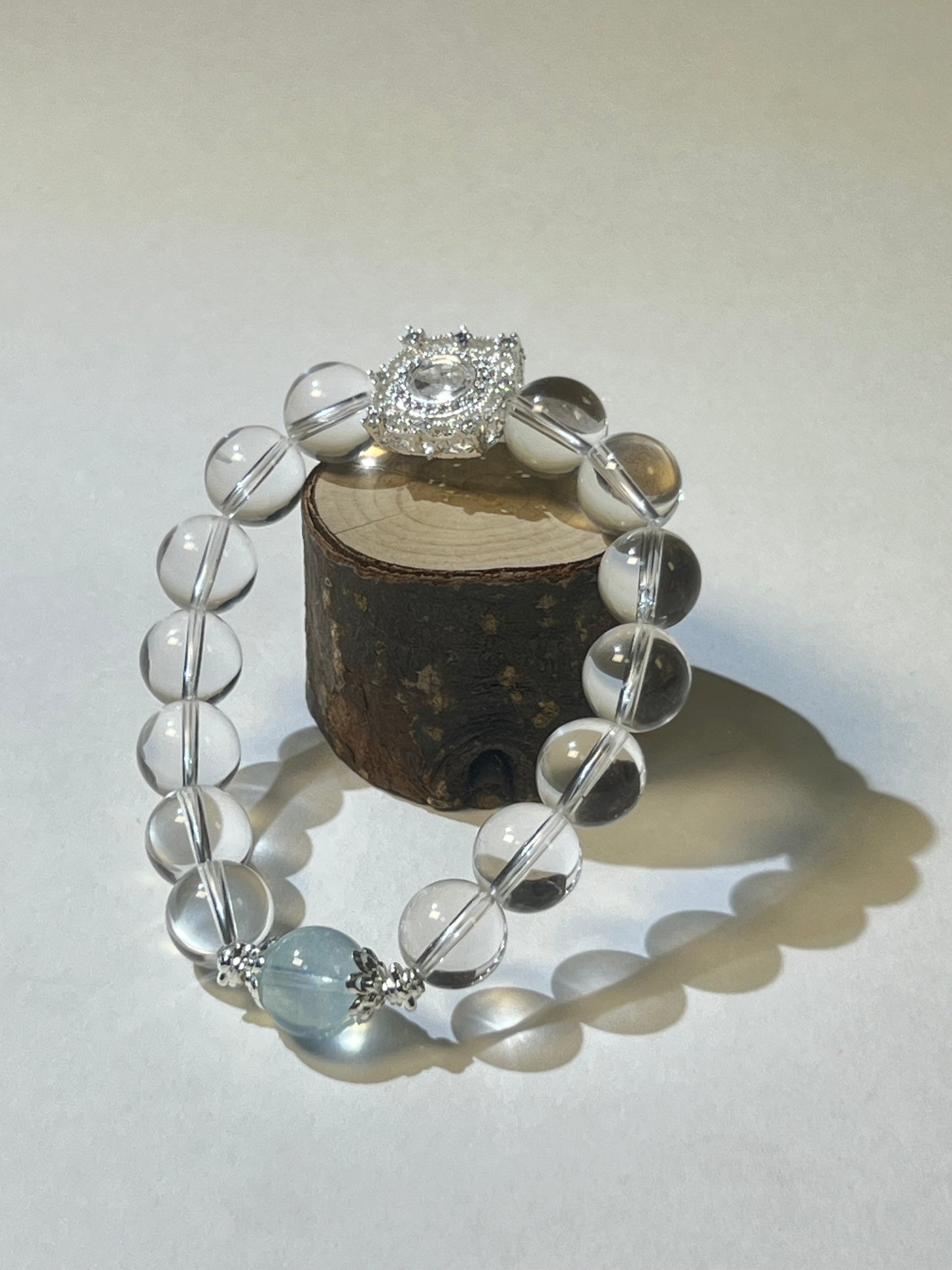 Aquamarine Communication, White Crystal Healing & Zircon Abundance – Spiritual American Gift